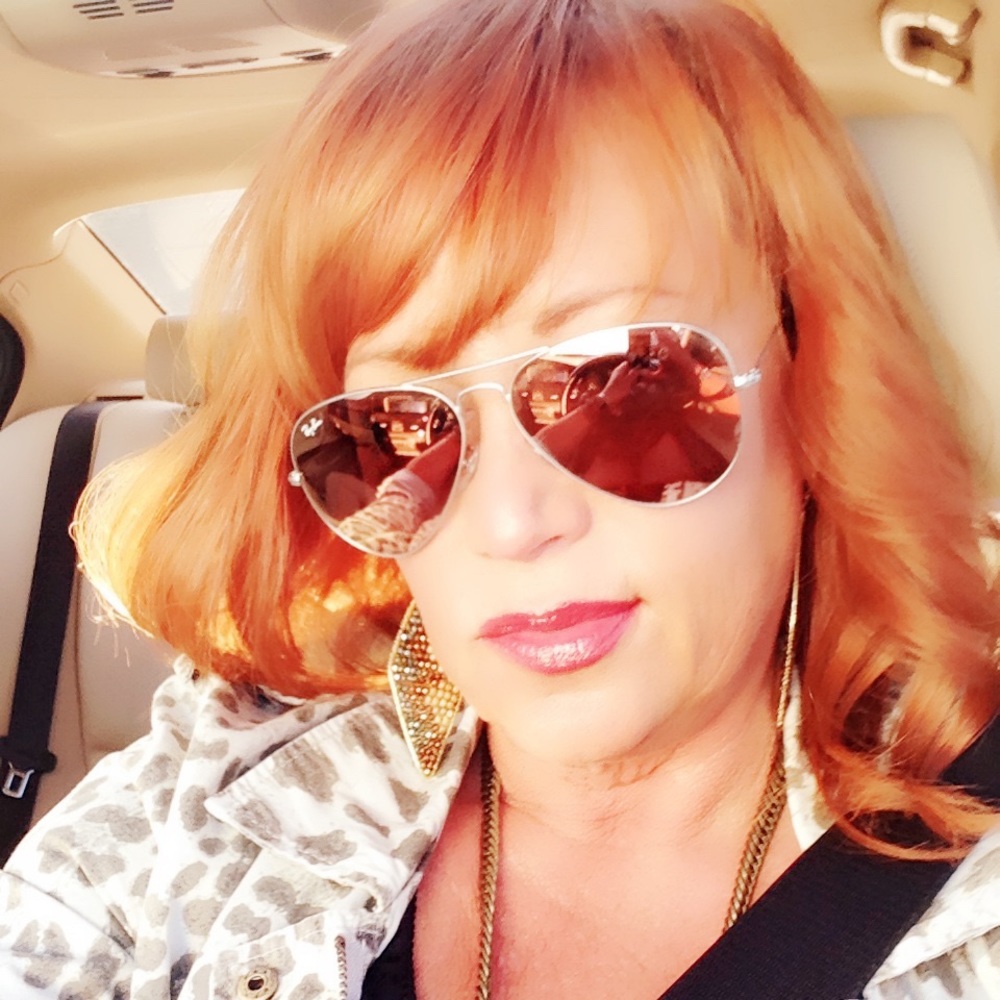 Meet your Posher, Lesa